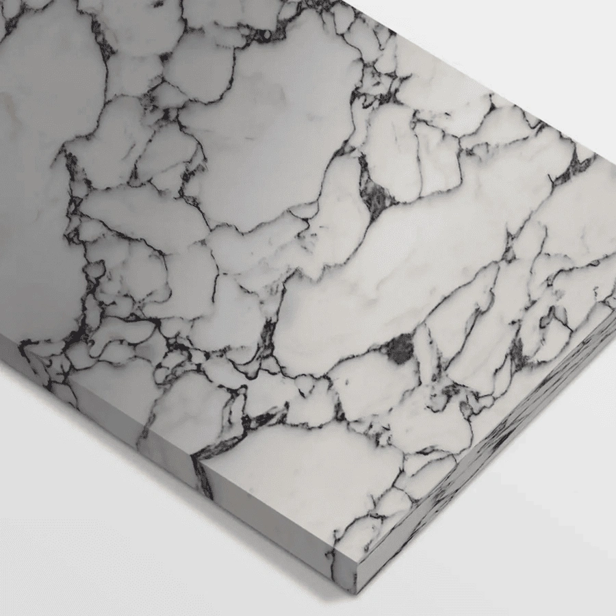 Eleganckie blaty z konglomeratu kwarcowego z użyleniem – odporna na plamy i zarysowania alternatywa dla marmuru.