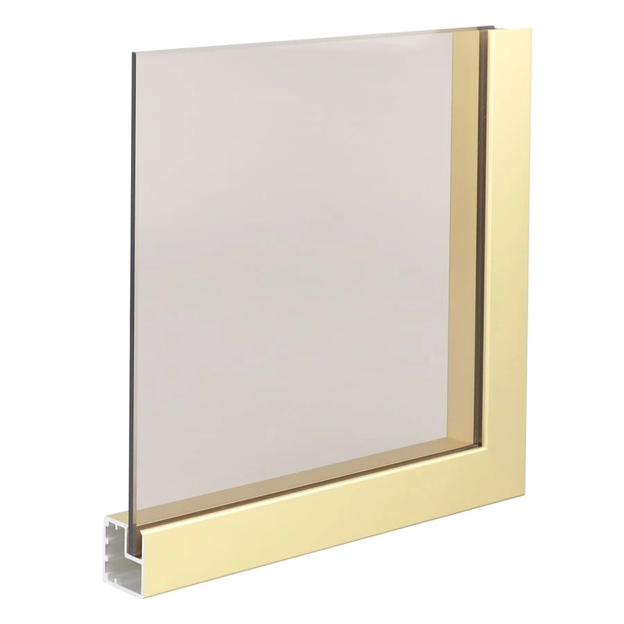 Witryny kuchenne i fronty szklane w ramkach aluminiowych – nowoczesne detale do szafek górnych na zamówienie.